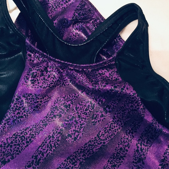 Leotard - Picture 7 of 8